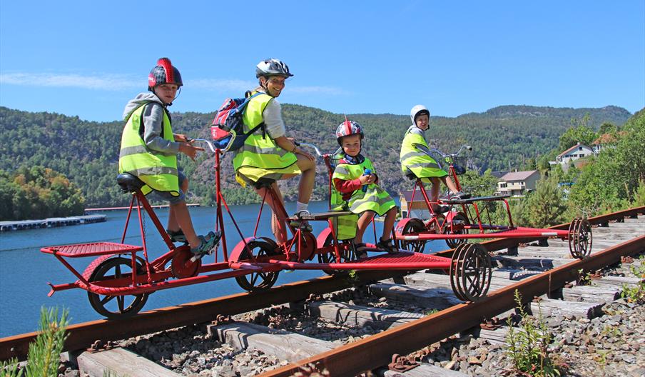 Dresinsykkling Flekkefjord familietur