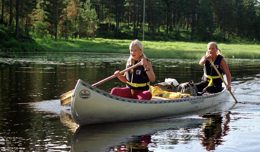 Kanopadling på Oggevatn
