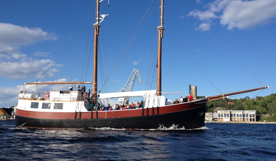 Skjærgårdsopplevelser Sør Charter båt