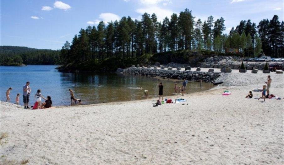Paradisbukta strand ved Mineralparken