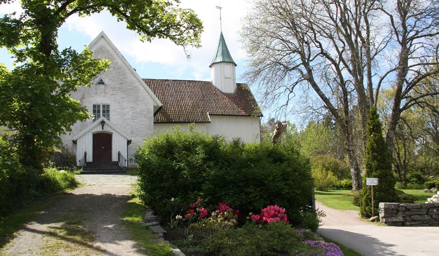 Høvåg Kirke