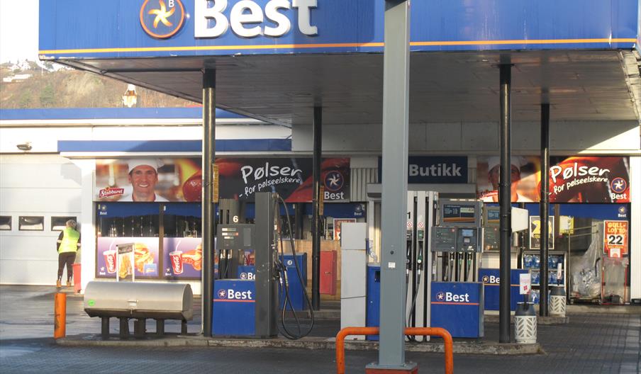 Best AS Mandal Bensinstasjon