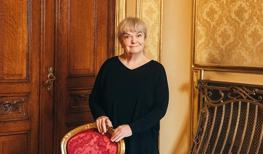Anne Marit Jacobsen // Alle fugler