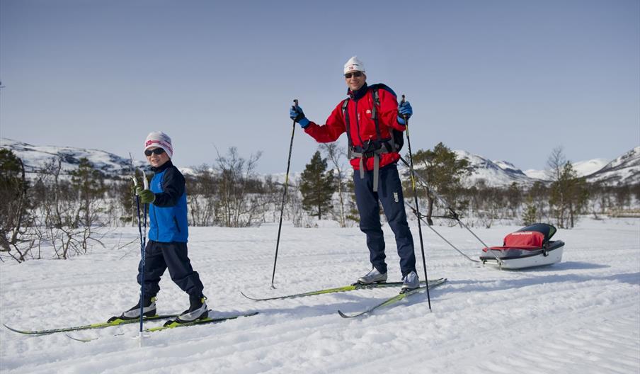 Familie på langrenn, bilde