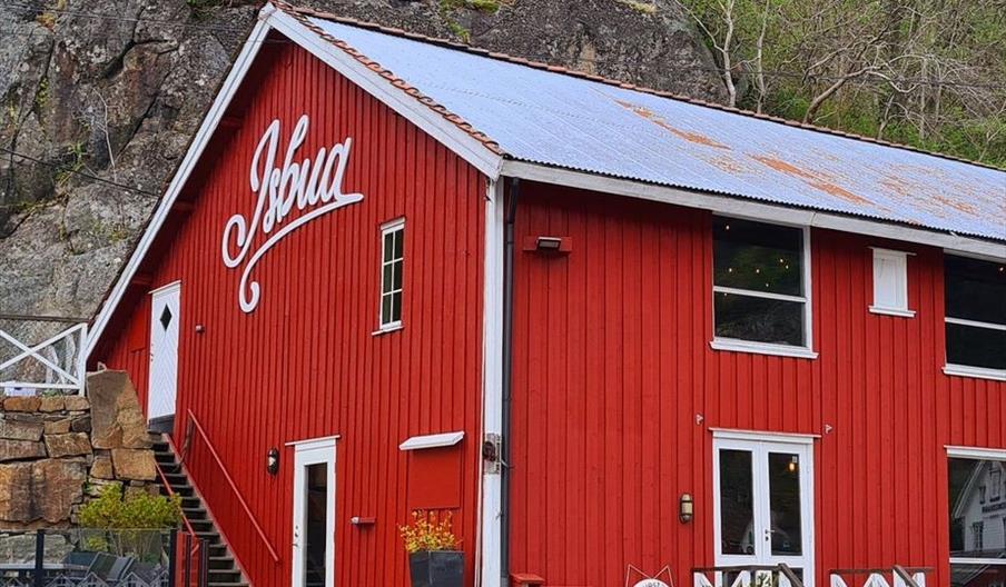 Isbua Gjestehavn
