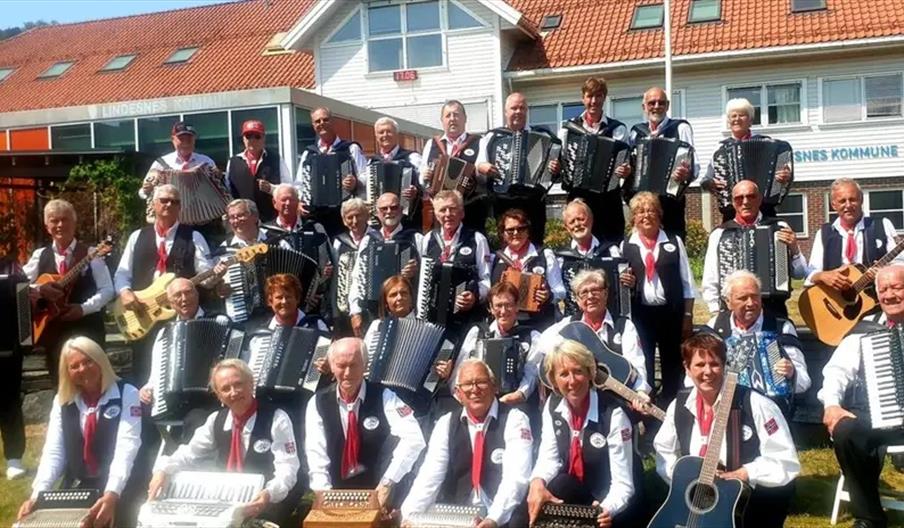 Lindesnes Trekkspillklubbs