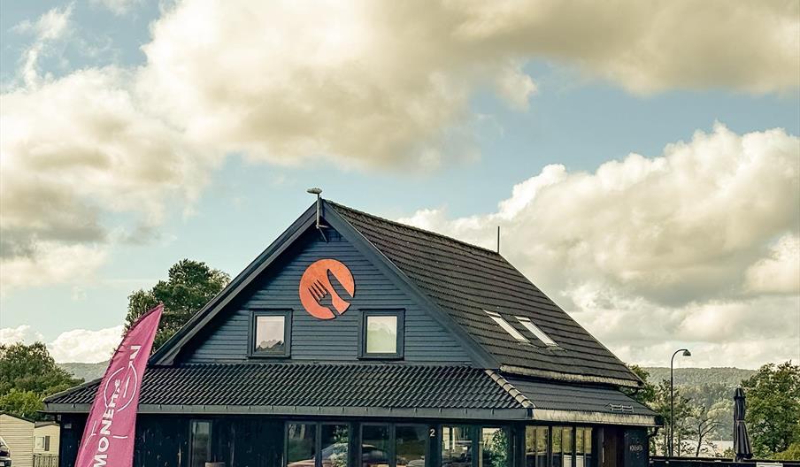 Monehaven To restaurant