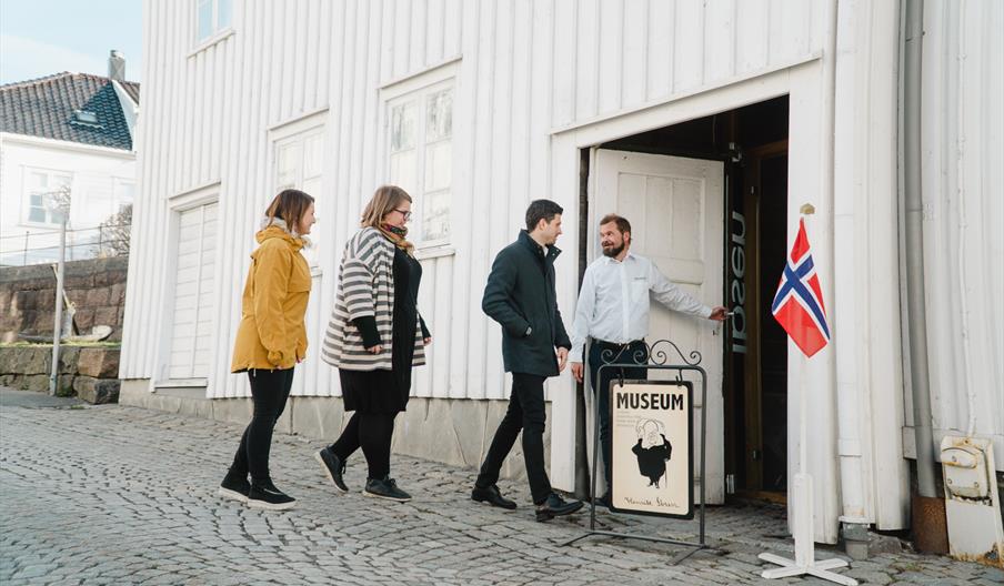 Omvisning på Ibsen-museet