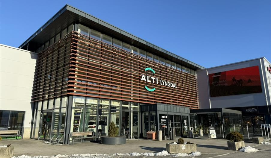 Fasade ALTI Lyngdal