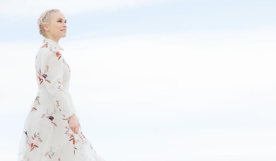 Falle til ro – ein julekonsert med Eva Weel Skram