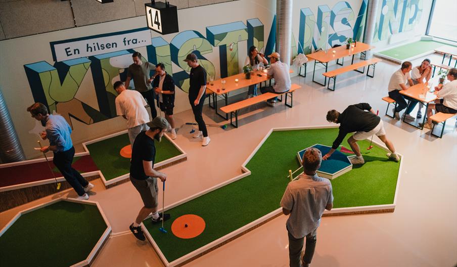 Minigolfbane innendørs