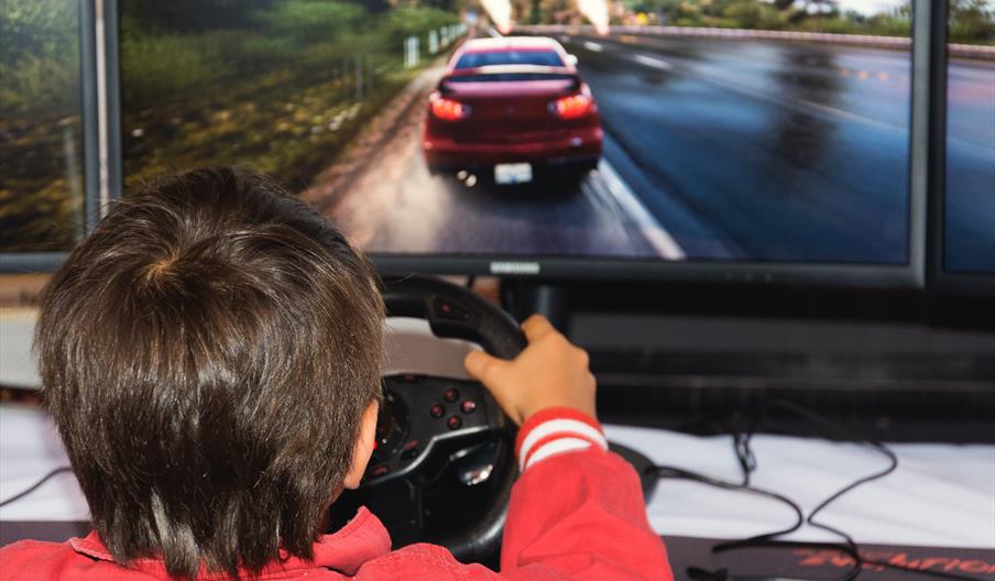 Bilde av et barn som gamer