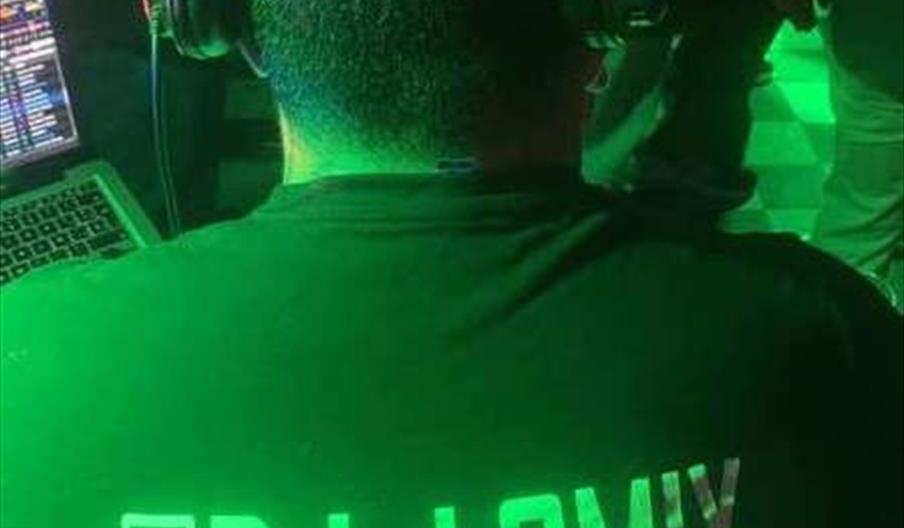 Sabor Latino - Latin party in chilean style // Vaktbua klubb Inngang Latino party