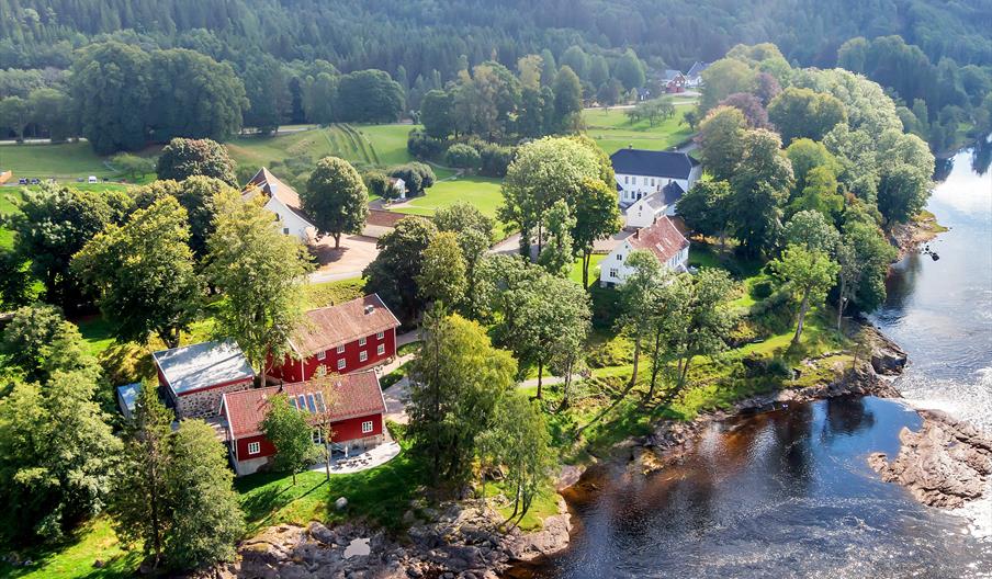 Dronefoto fra Boen Gård