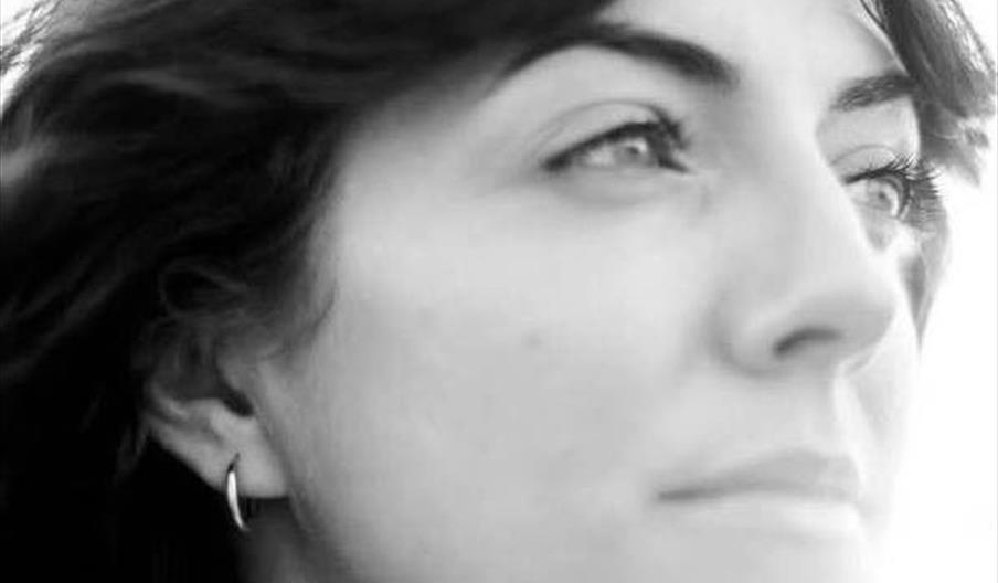 Dj Helene Oskarsen // Vaktbua klubb Inngang DJ Helene Oskarsen