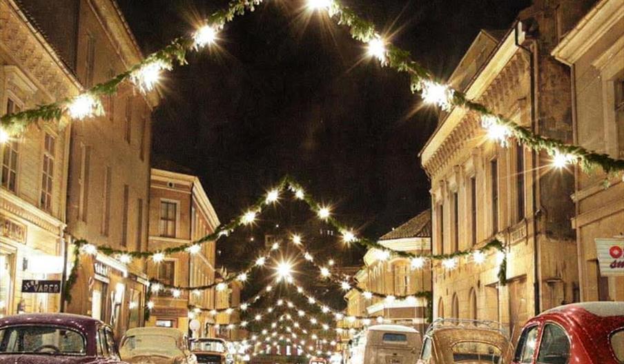 Torvgaten med julelys