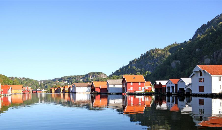 Kanoutleie - Bøkkerbua på Feda
