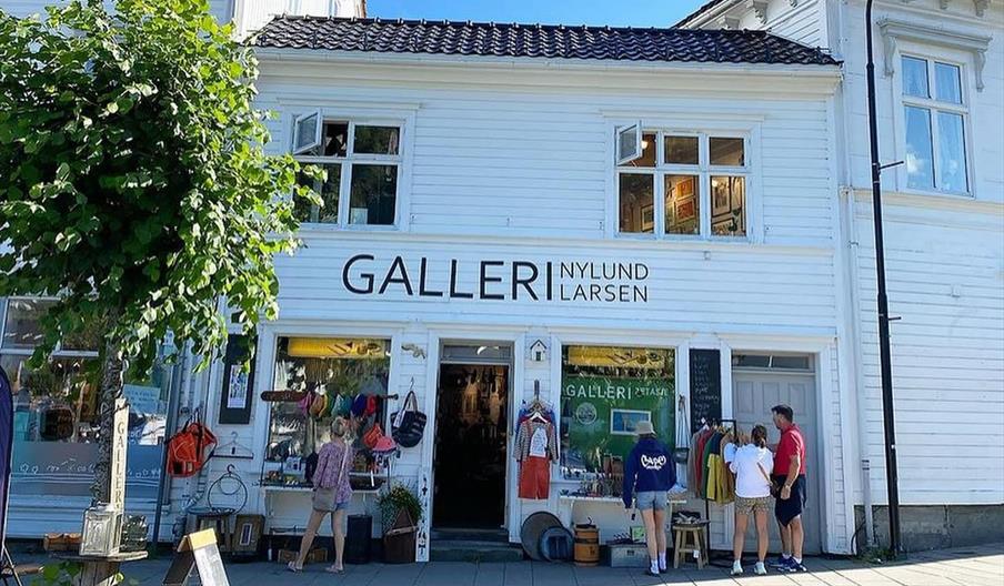 Galleri Nylund Larsen