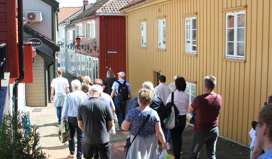 Vandring på stinter og smau i Grimstad