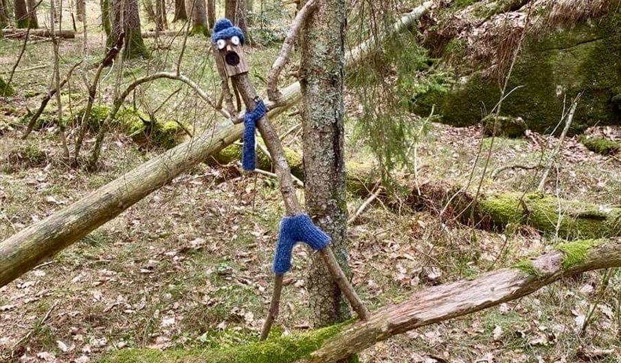 Fløresteinen og Trefigurenes rike i Lillesand