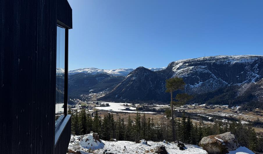 Vy over fjrll og Valle fra dagsturhytta