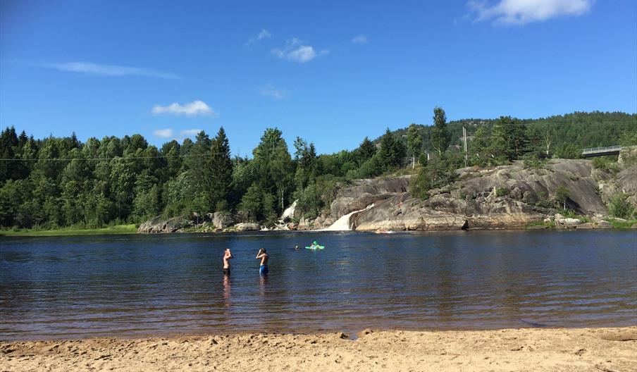 Sandåkerhølen badeplass