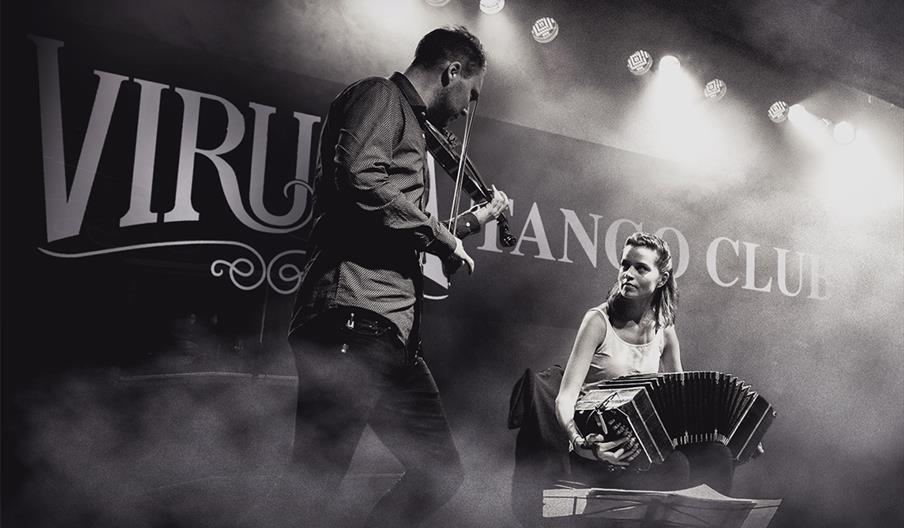 Musikkens Venner presenterer Karl Espegard og Åsbjørg Ryeng med TANGO