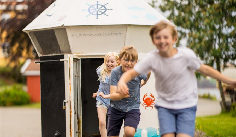 Utforsk museets skatter sammen med barna i sommer! Foto: Visit Sørlandet.