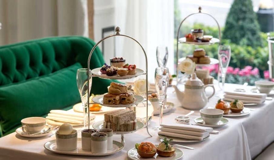 ✨ Afternoon Tea ved elven ✨ På Mandal Hotel