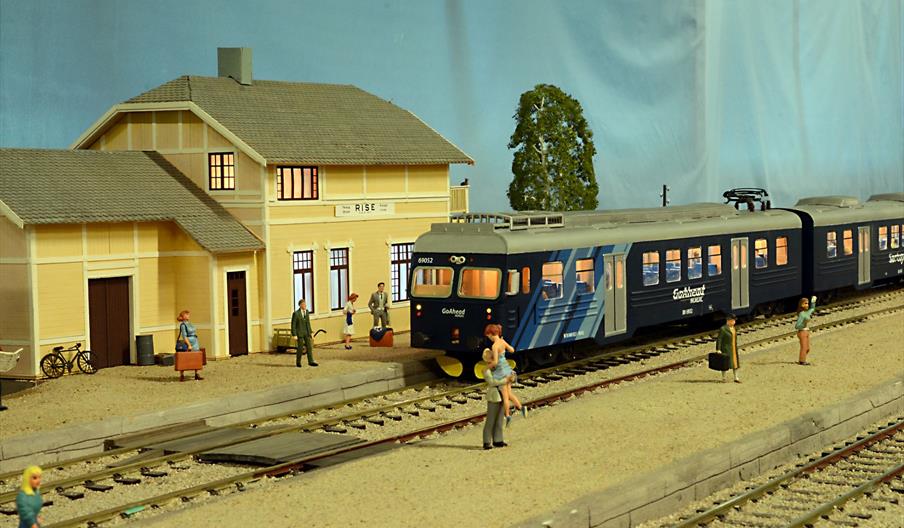 Modell av Rise stasjon på Arendalsbanen