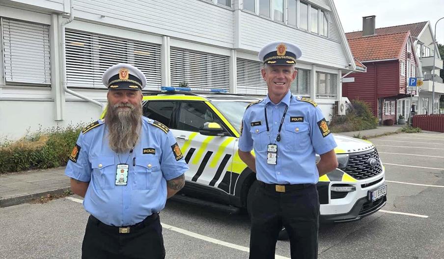 Magne Langseth, seksjonsleder etterretning og forebygging og Bernt Mushom, politistasjonssjef i Mandal og driftsenhetsleder i Vest.