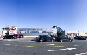 fasade på shoppingsenter ALTI Harebakken ved Arendal