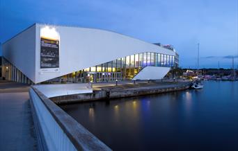 Fasade Buen Kulturhus