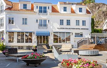 Oversiktsbilde av hotellfasade