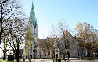 Kristiansand Domkirke - Åpen folkekirke