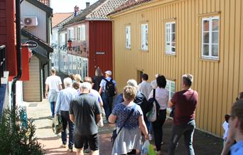 Vandring på stinter og smau i Grimstad