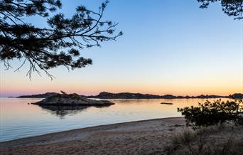 Kanelstranda i nydelig solnedgang