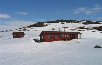 Hytte på fjellet i påsken, bilde