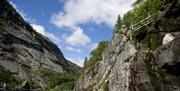 Den gamle Byklestigen, tre-trapp opp i fjellet.