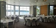 runde bord dekket til festmiddag på Clarion Hotel Tyholmen