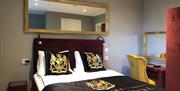 Dobbelseng med skrivebord Grand Hotel Arendal
