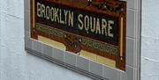 skilt av Brooklyn square
